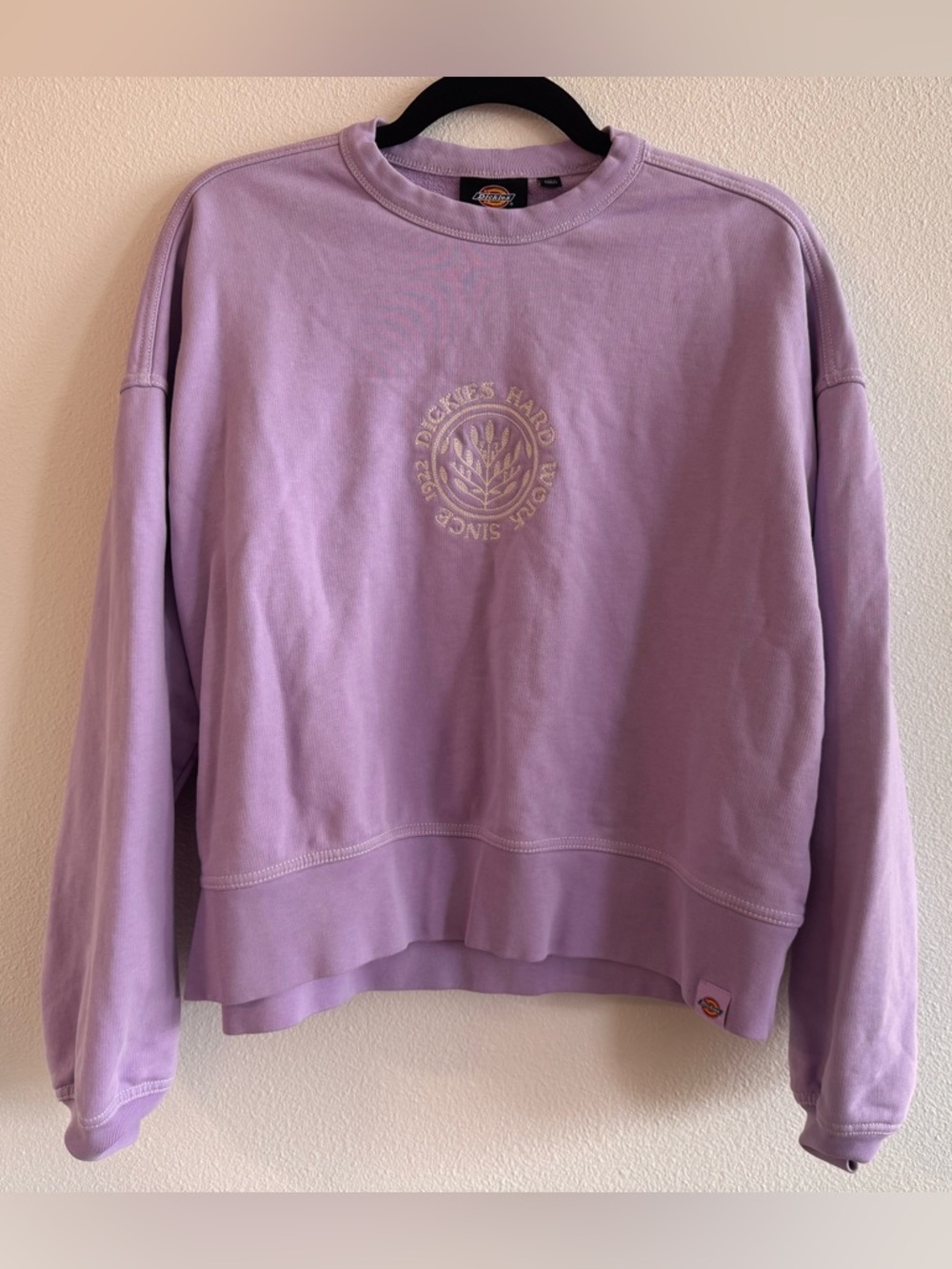 Dickies Pastel Purple Crewneck Sweatshirt Size Large